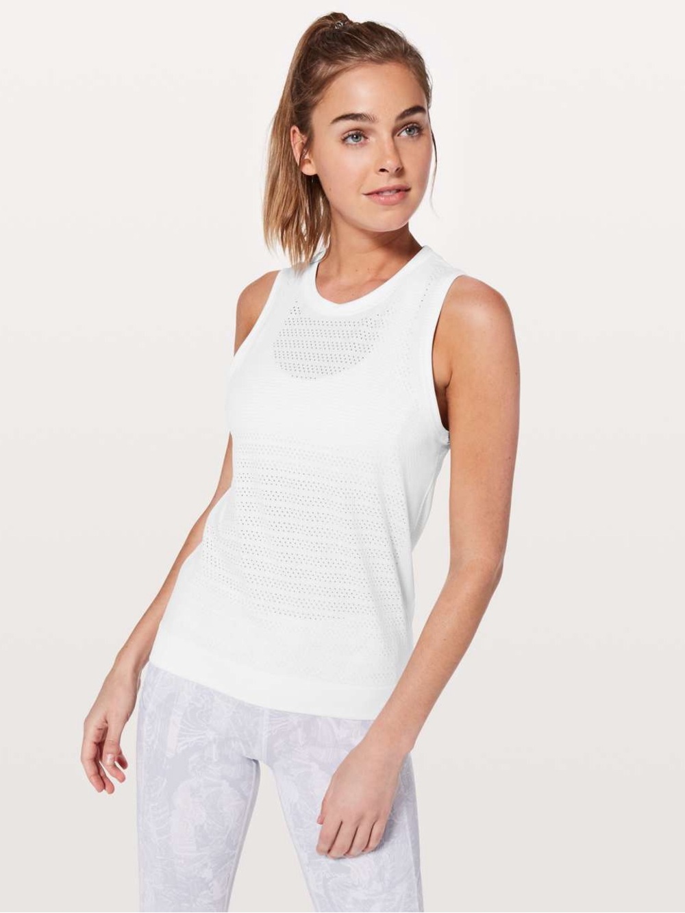 Lululmeon breeze by muscle tank